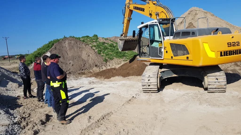 Ile kosztują uprawnienia na koparki? Sprawdź ceny kursów i promocje